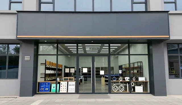 防护产品在电子产品零售中的应用场景分析
